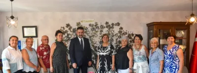 AKK Başkanı Yılmaz Uzat Elini Kültür Eğitim Dayanışma ve Yardımlaşma Derneği Yönetimi ile bir araya geldi